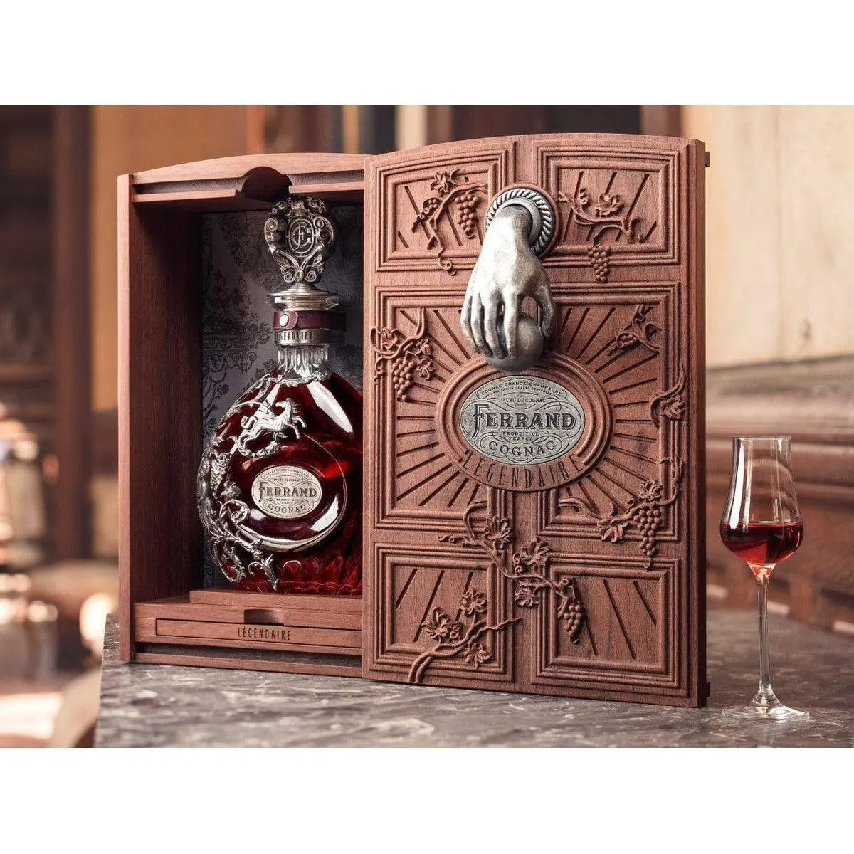 Ferrand Legendaire Cognac 700ml - Booze House