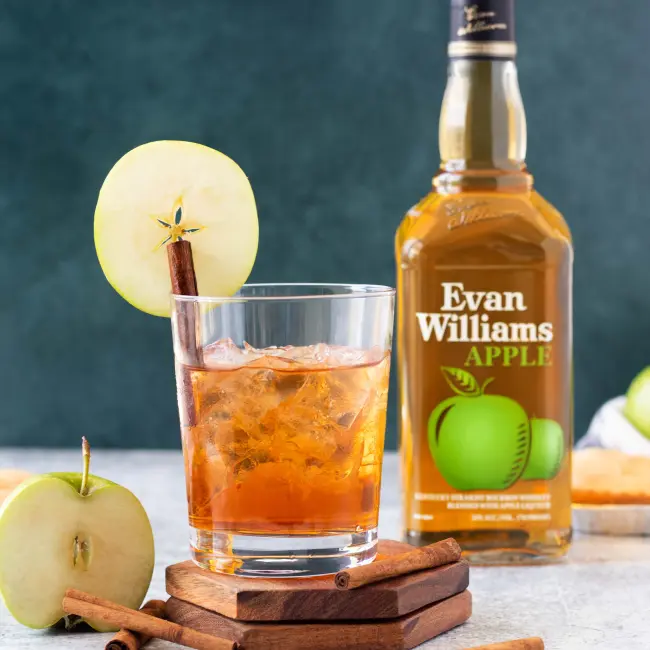 Evan Williams Apple Kentucky Straight Bourbon Whiskey 750 ml