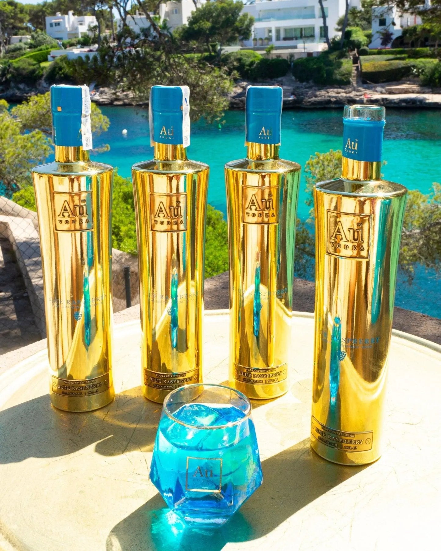 AU Vodka Blue Raspberry 700ml - Booze House