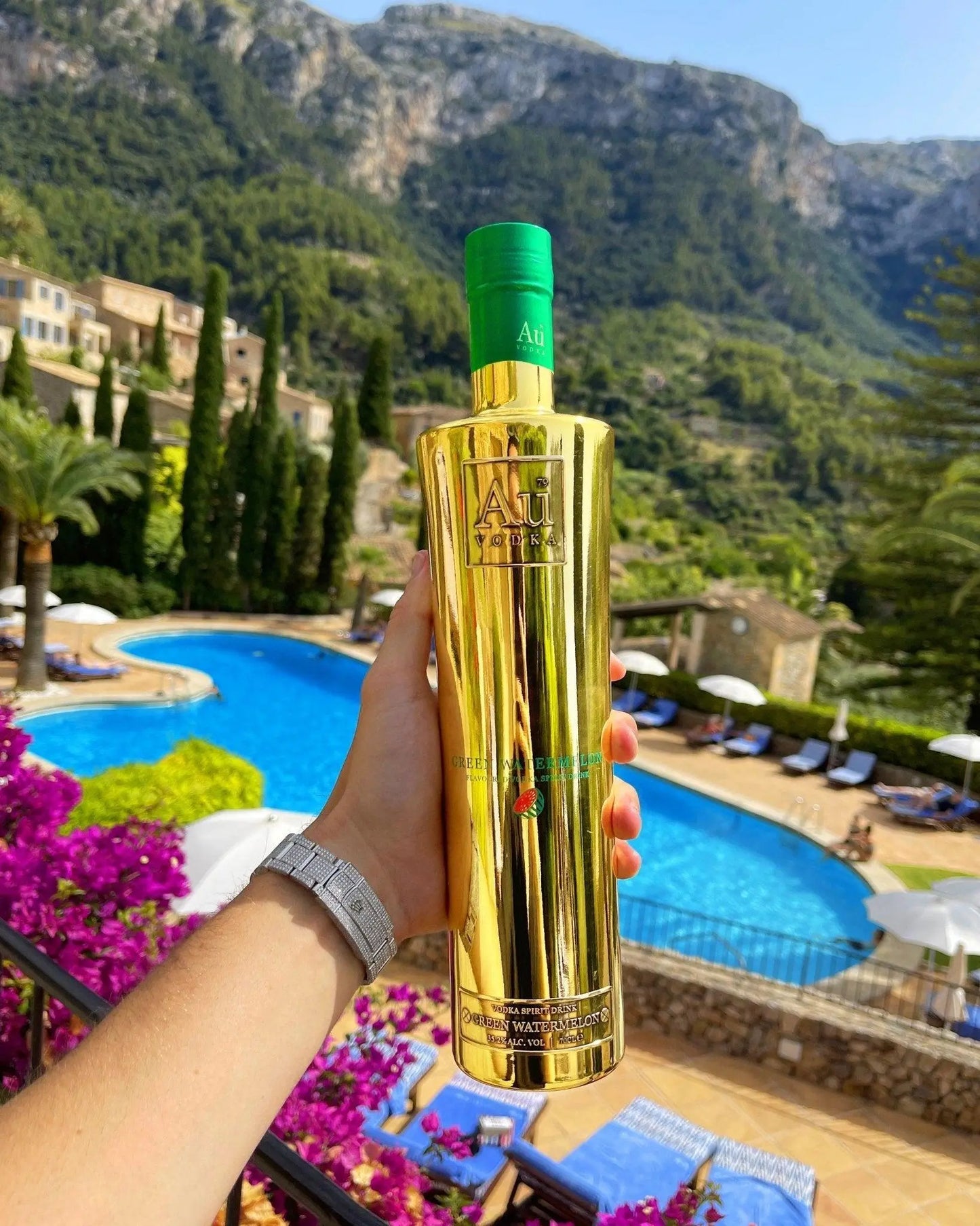 AU Vodka Green Watermelon 700ml - Booze House