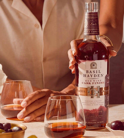 Basil Hayden's Kentucky Red Wine Finish Bourbon Whiskey 700ml - Booze House